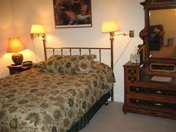 Maplehurst Inn Peterborough Εξωτερικό φωτογραφία